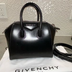 Givenchy Antigona Mini
